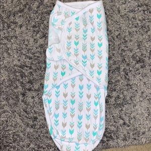 Baby swaddle